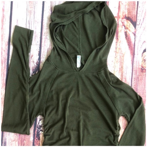 Free People Movement olive green Apollo pullover - Picture 4 of 5
